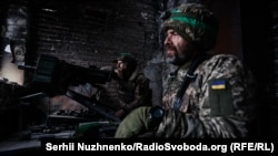 Украинские военнослужащие в городе Бахмут Донецкой области. 25 февраля 2023 года