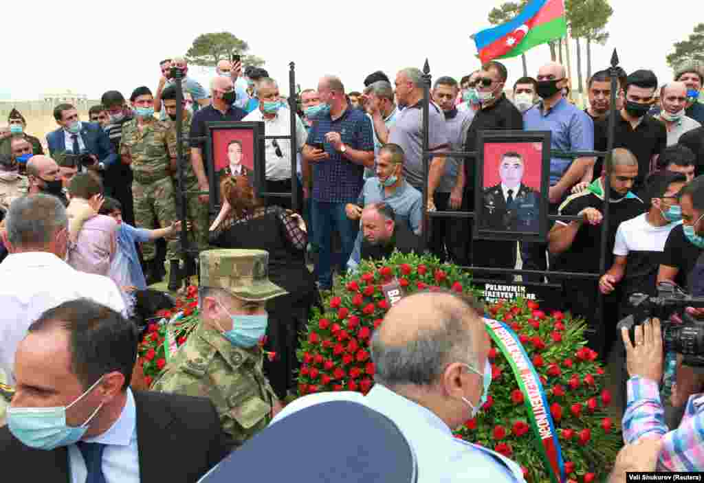 Церемония прощания с полковником Мирзаевым и генерал-майором Поладом Гашимовым. 15 июля, Баку, Азербайджан